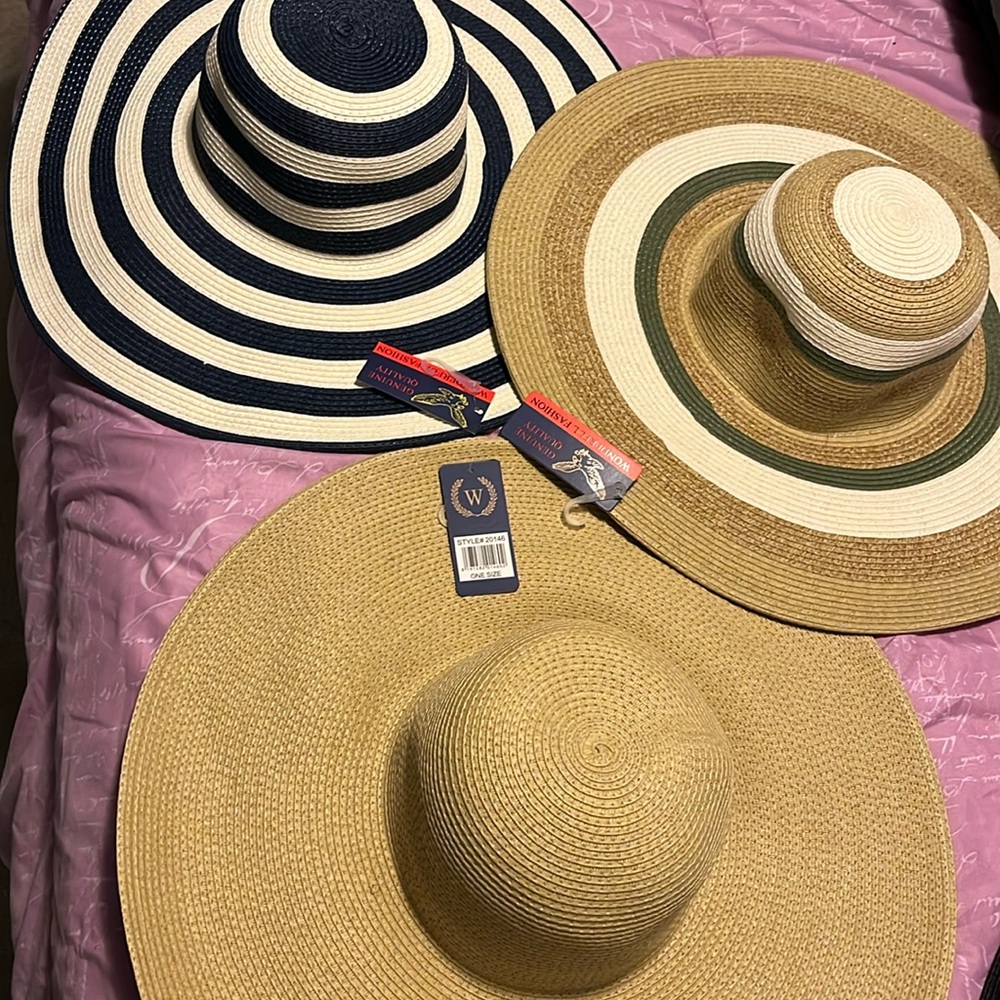 NWT Women’s Wonderful Fashion Floppy Hats one size